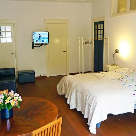 Bed & Breakfast Walenburg-2